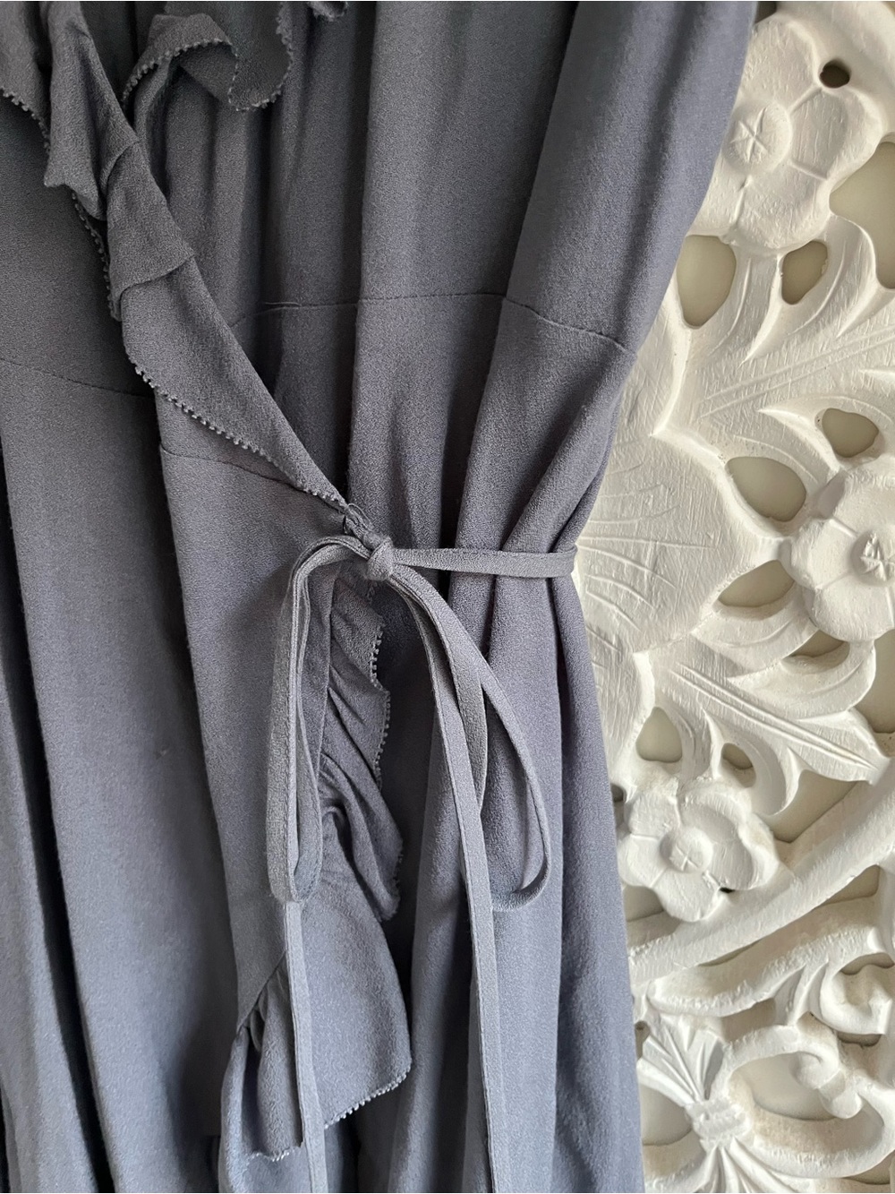 Aritzia Sunday Best Blue Grey Ruffle Wrap Mini Dress Size M - Picture 3 of 6